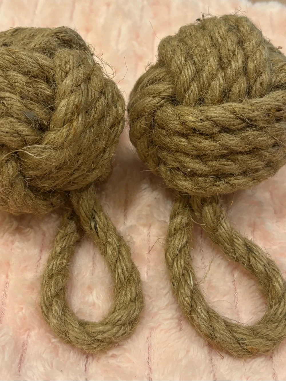 The Unbranded Brand natural jute
